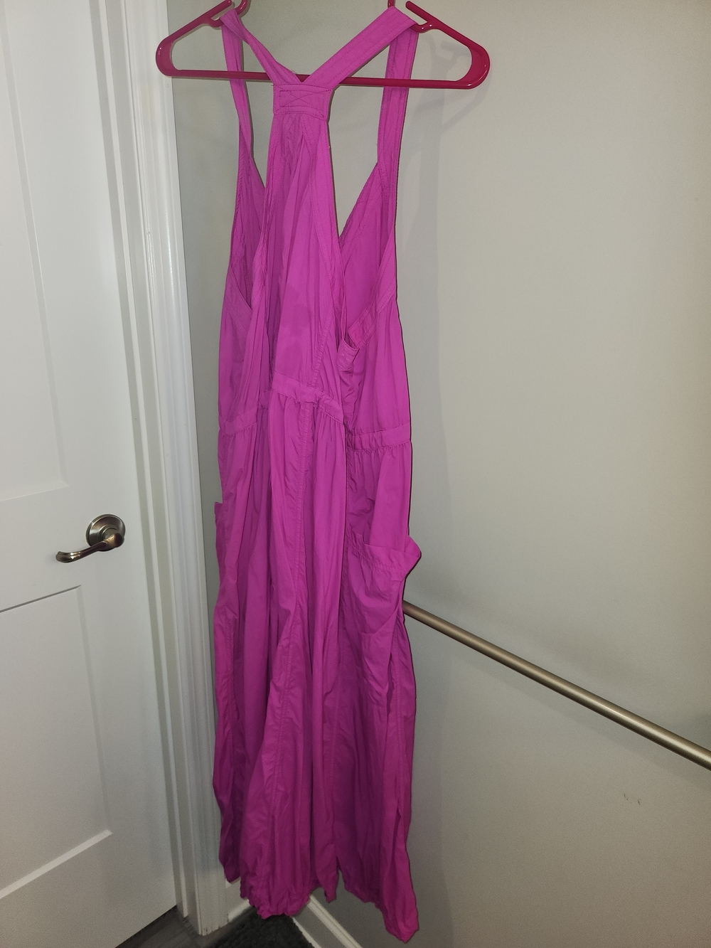 Women's Active Dress. - Picture 2 of 3